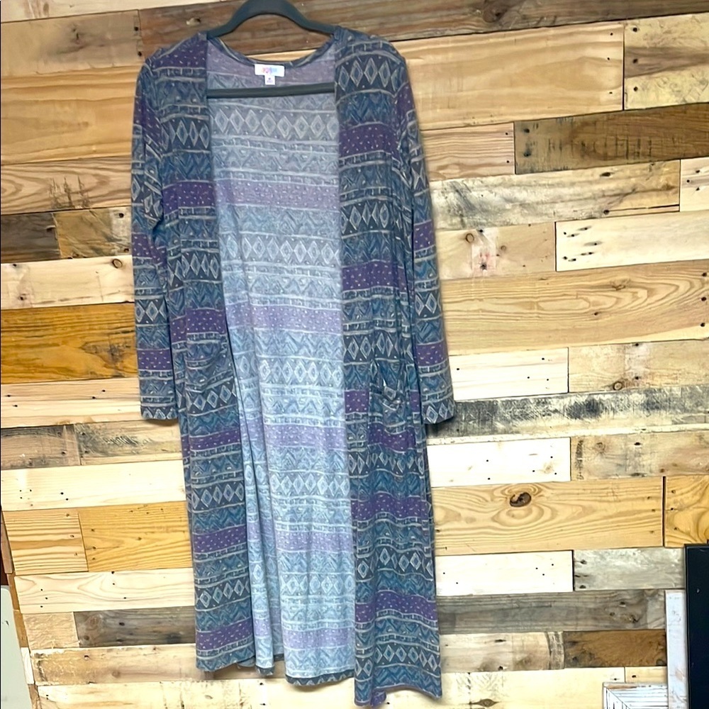 LuLaRoe size Medium Gray with Multicolor Geometric Pattern Lightweight Cardigan